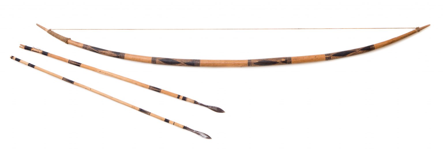 Shona bow and arrows - Musée de l'Archerie et du Valois